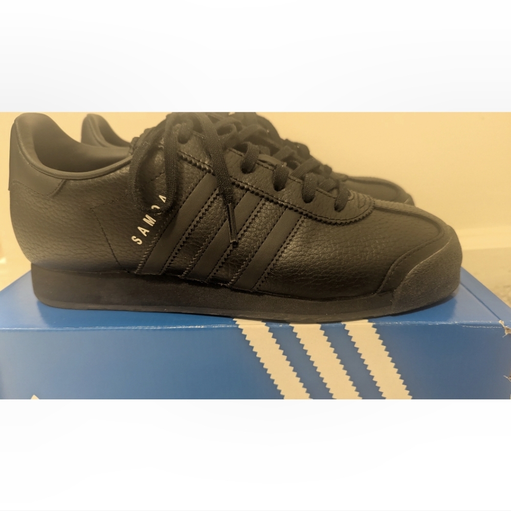 Adidas Men's Black Samba Sneakers